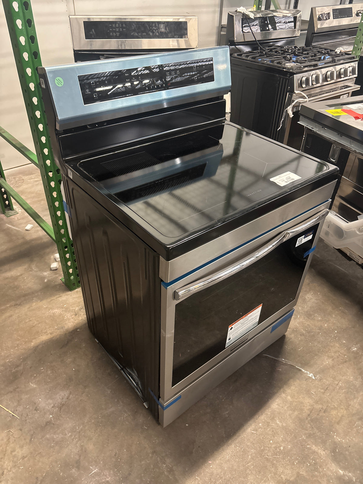 Frigidaire Gallery 5.3 cu. ft. Freestanding Induction Range with Total Convection