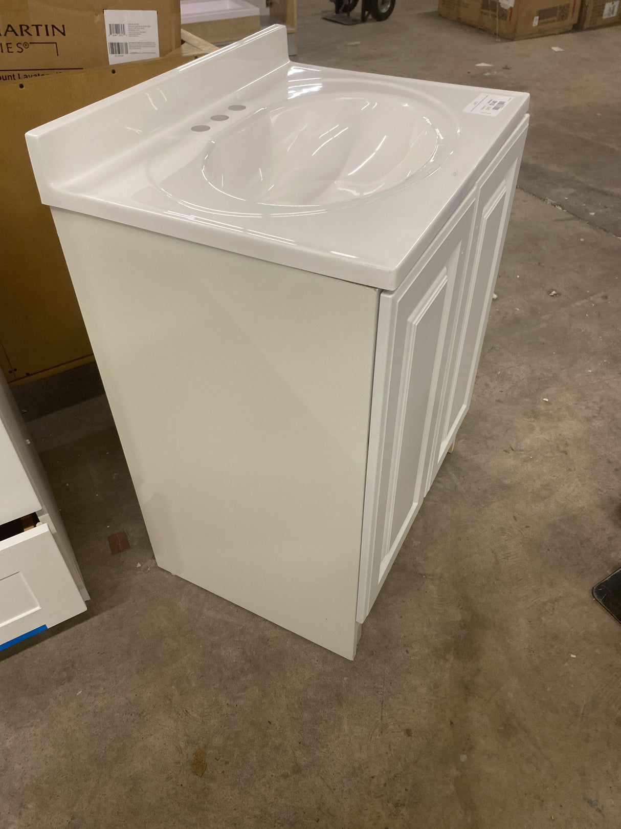 Everdean 25 in. W x 19 in. D x 34 in. H Single Sink Freestanding Bath Vanity in White with White Cultured Marble Top
