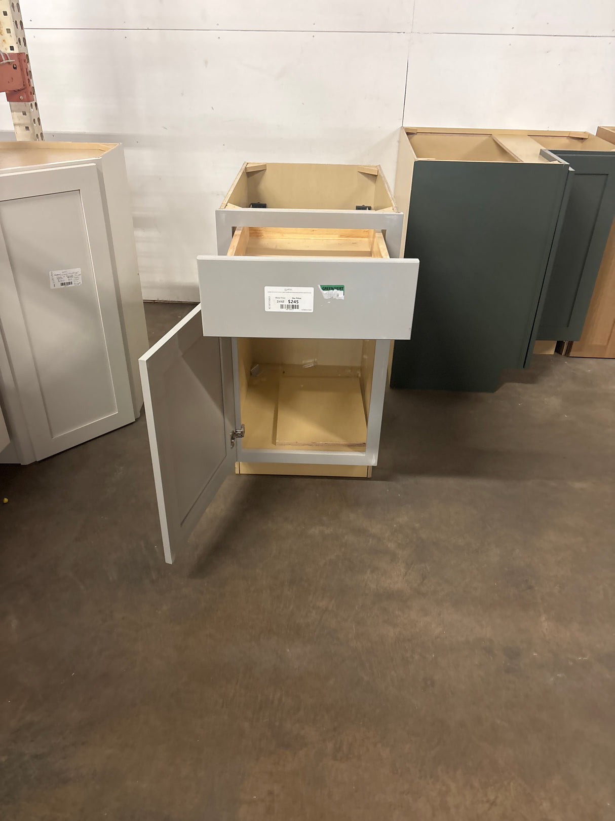 Avondale 18 in. W x 24 in. D x 34.5 in. H Ready to Assemble Plywood Shaker Drawer Base Kitchen Cabinet in Dove Gray