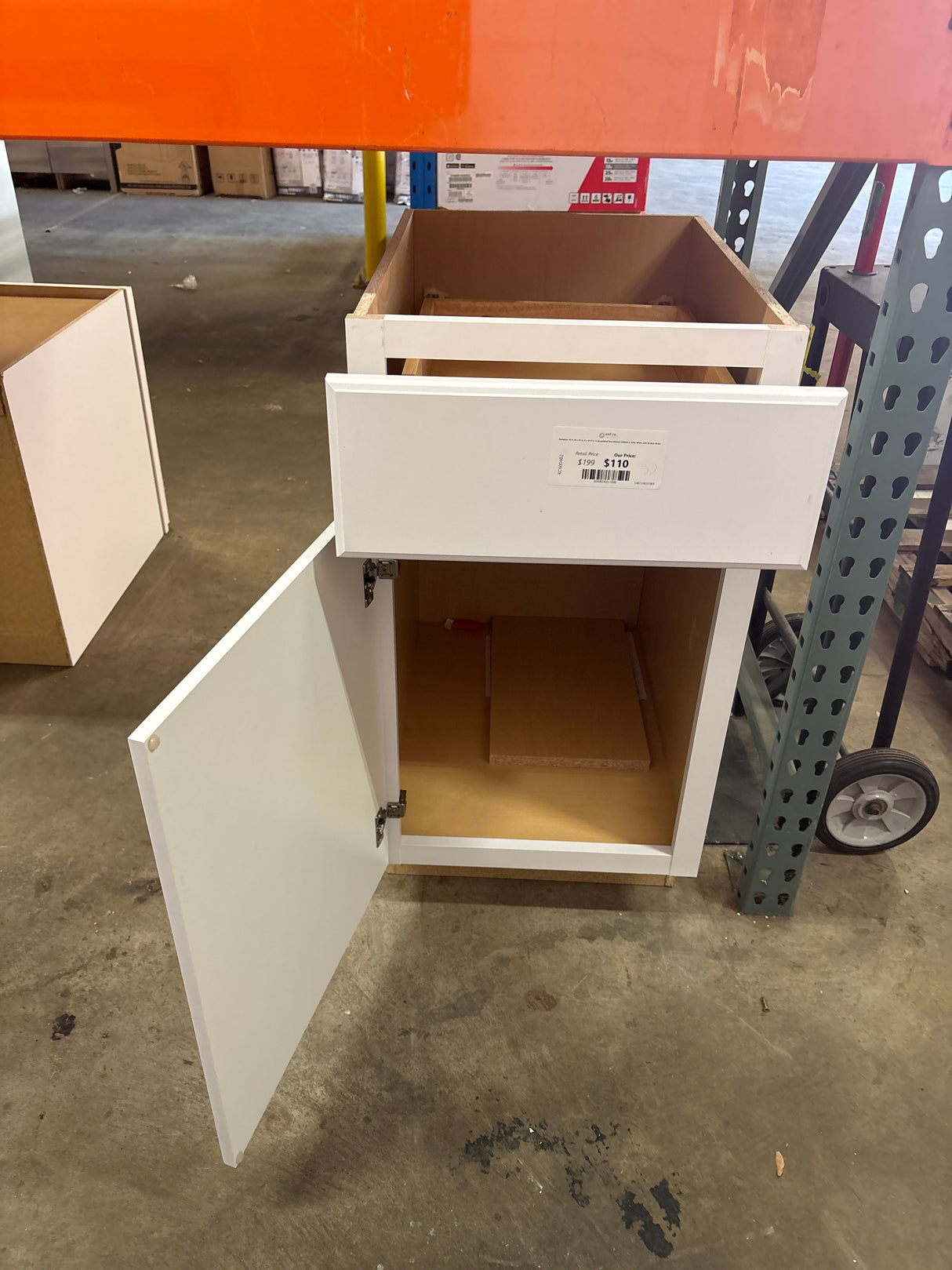 Hampton 18 in. W x 24 in. D x 34.5 in. H Assembled Base Kitchen Cabinet in Satin White with Drawer Glides