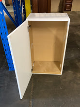 Load image into Gallery viewer, Cambridge Shaker Assembled 18x30x12.5 in. Wall Cabinet with 1 Soft Close Door in White
