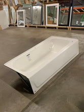 Load image into Gallery viewer, Aloha 60 in. x 30 in. Soaking Bathtub with Left Drain in White
