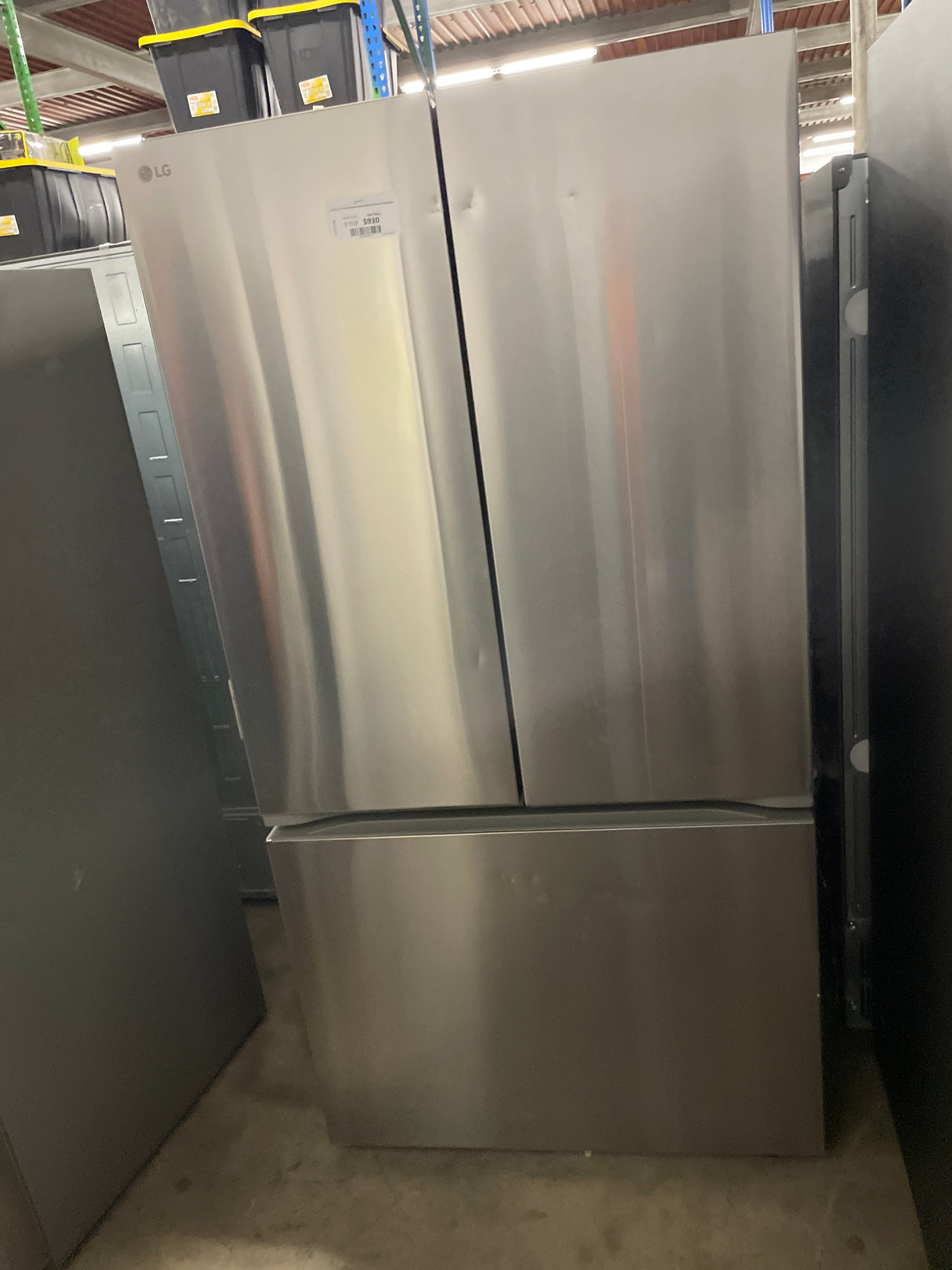 LG 26.5 cu. ft. Smart Counter-Depth MAX French Door Refrigerator