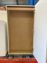 Load image into Gallery viewer, Cambridge Shaker Assembled 24x42x12.5 in. Wall Cabinet with 1 Soft Close Door in White
