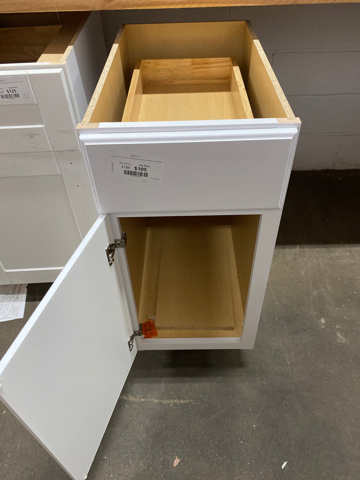Hampton 15 in. W x 24 in. D x 34.5 in. H Assembled Base Kitchen Cabinet in Satin White with Drawer Glides