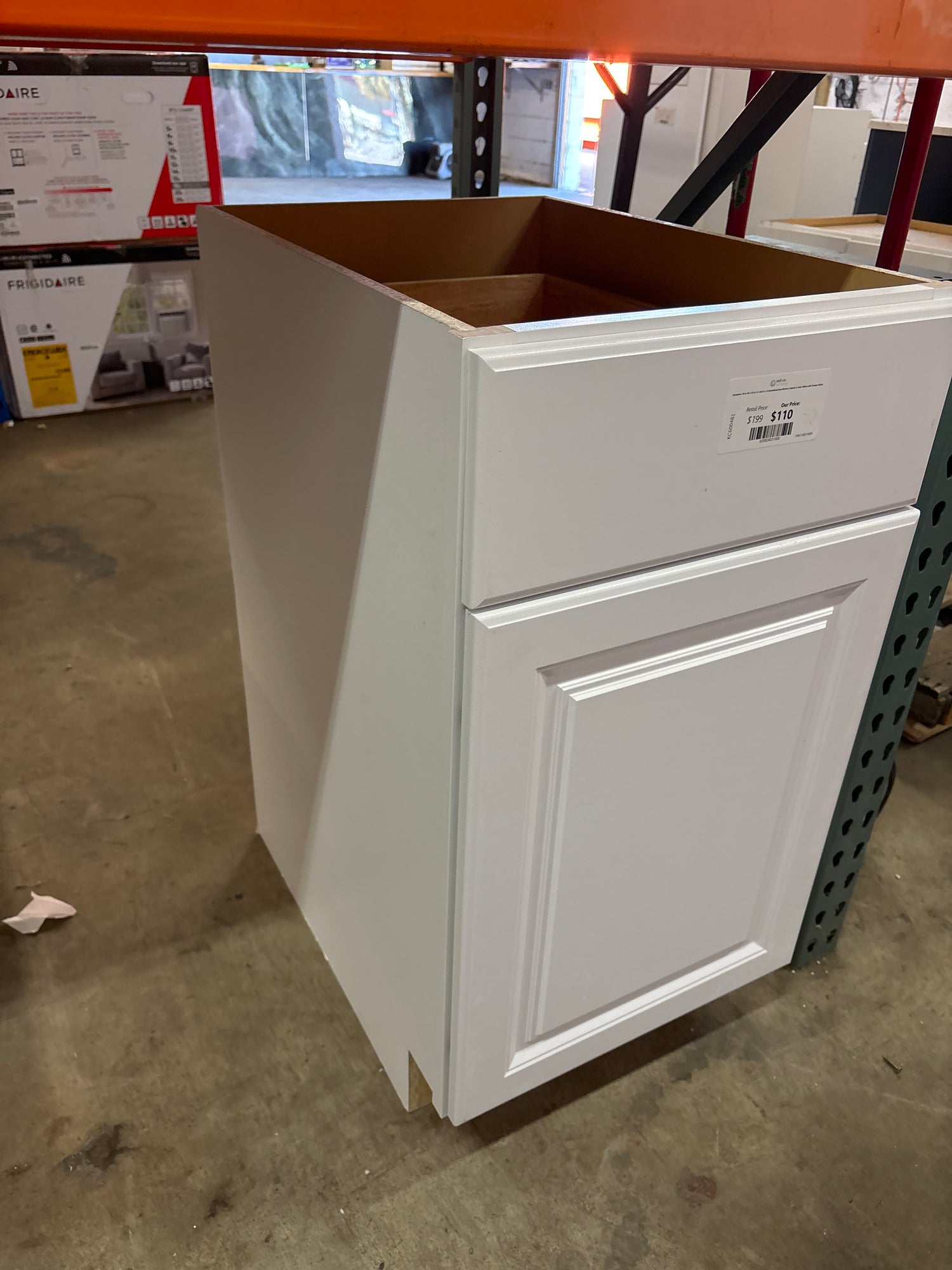 Hampton 18 in. W x 24 in. D x 34.5 in. H Assembled Base Kitchen Cabinet in Satin White with Drawer Glides