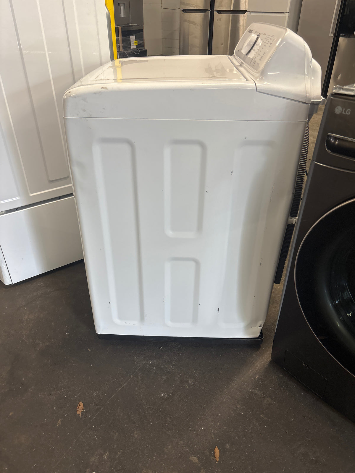 Samsung 4.1 cu. ft. Capacity Top Load Washer with Soft-Close Lid and 8 Washing Cycles