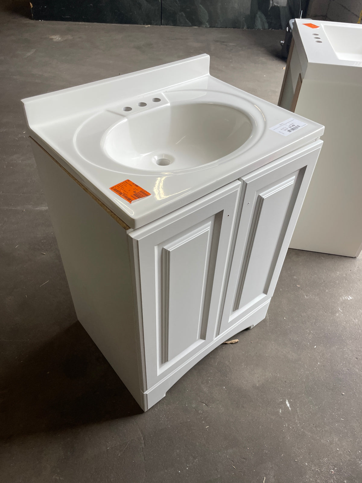 Everdean 25 in. W x 19 in. D x 34 in. H Single Sink Freestanding Bath Vanity in White with White Cultured Marble Top