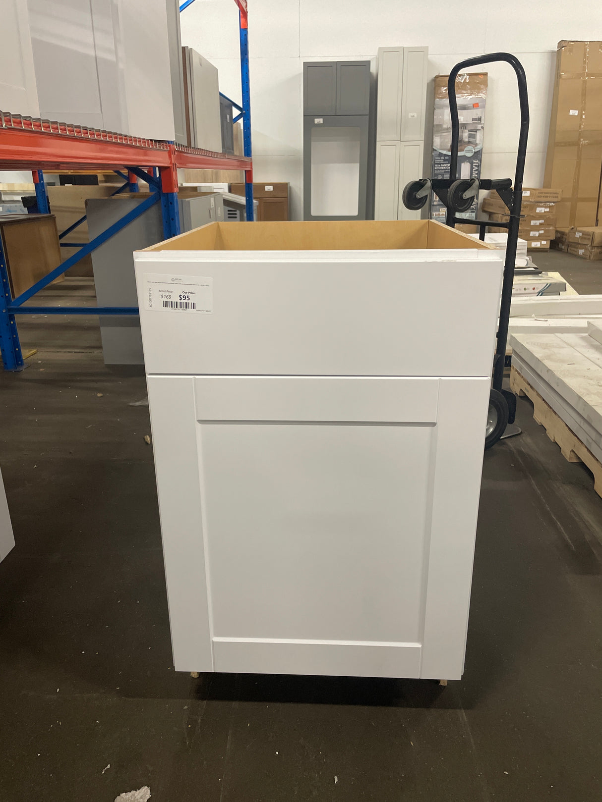 Shaker Satin White Stock Assembled Base Kitchen Cabinet with Ball-Bearing Drawer Glides (21 in. x 34.5 in. x 24 in.)