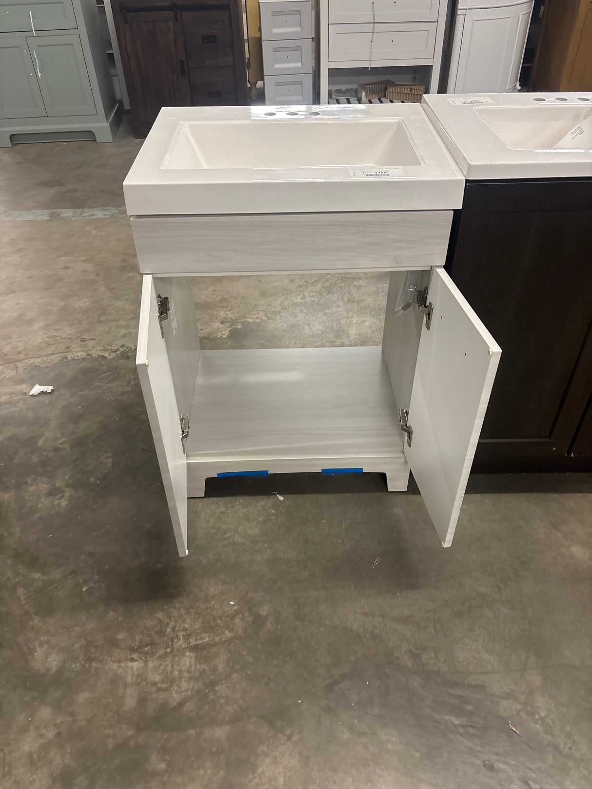 Stancliff 25 in. Single Sink Elm Sky Bath Vanity with White Cultured Marble Top (Assembled)