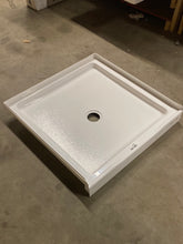 Load image into Gallery viewer, Classic 500 32 in. L x 32 in. W Alcove Shower Pan Base with Center Drain in High Gloss White
