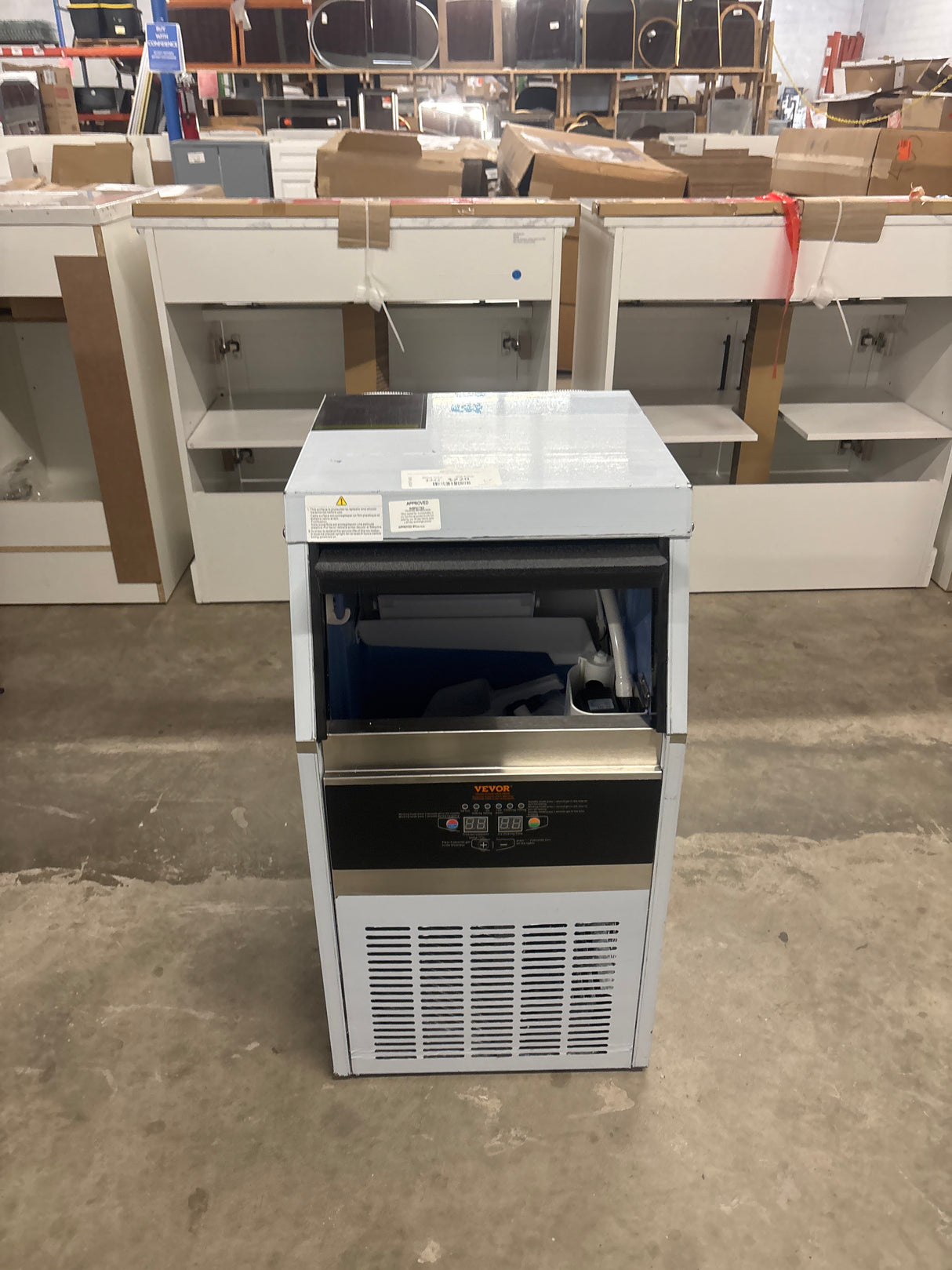 110 lb. / 24 Hour Commercial Freestanding Only Food Grade Construction Flake Ice Machine for Seafood Restaurant, Silver