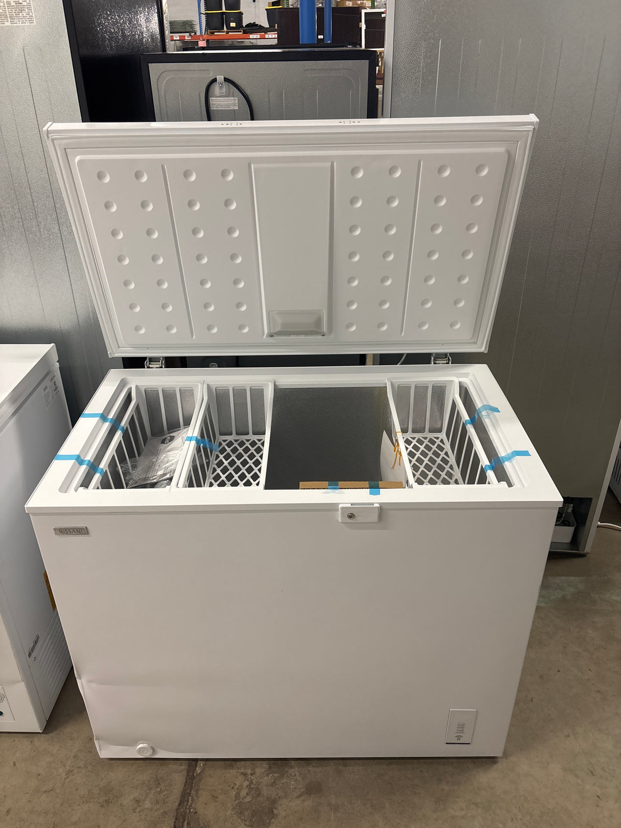 8.8 cu. ft. Hubspace Powered Manual Defrost Convertible Chest Freezer with LED Light in White
