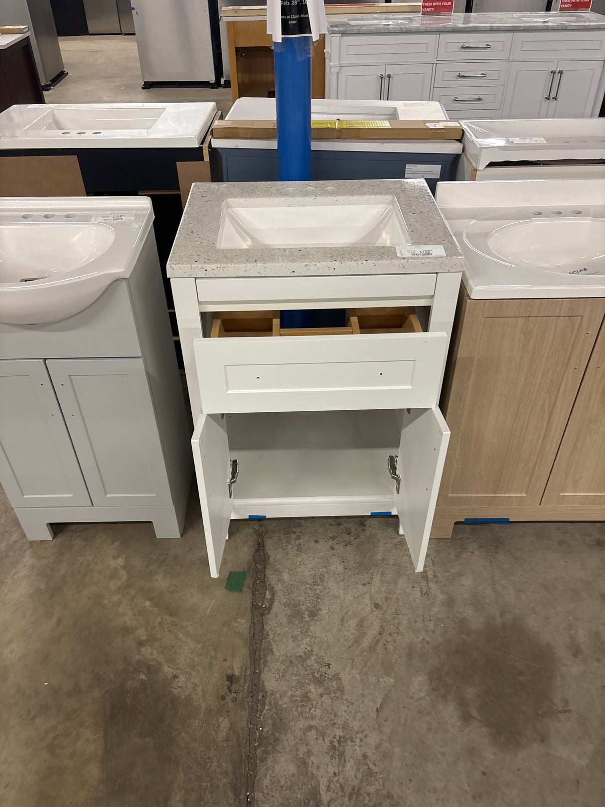 Clady 25 in. W x 19 in. D x 35 in. H Single Sink Freestanding Bath Vanity in White with Silver Ash Cultured Marble Top