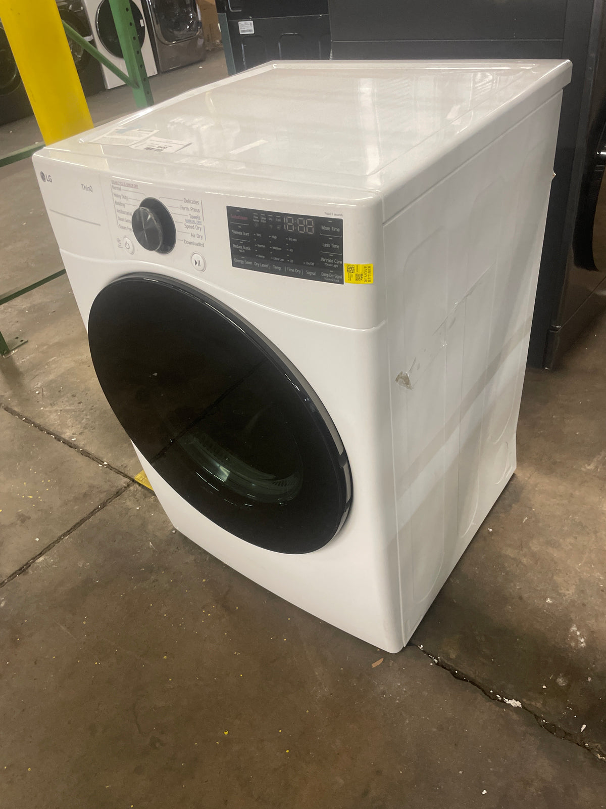 LG 7.4 cu. ft. Gas Dryer with TurboSteam and Built-In Intelligence