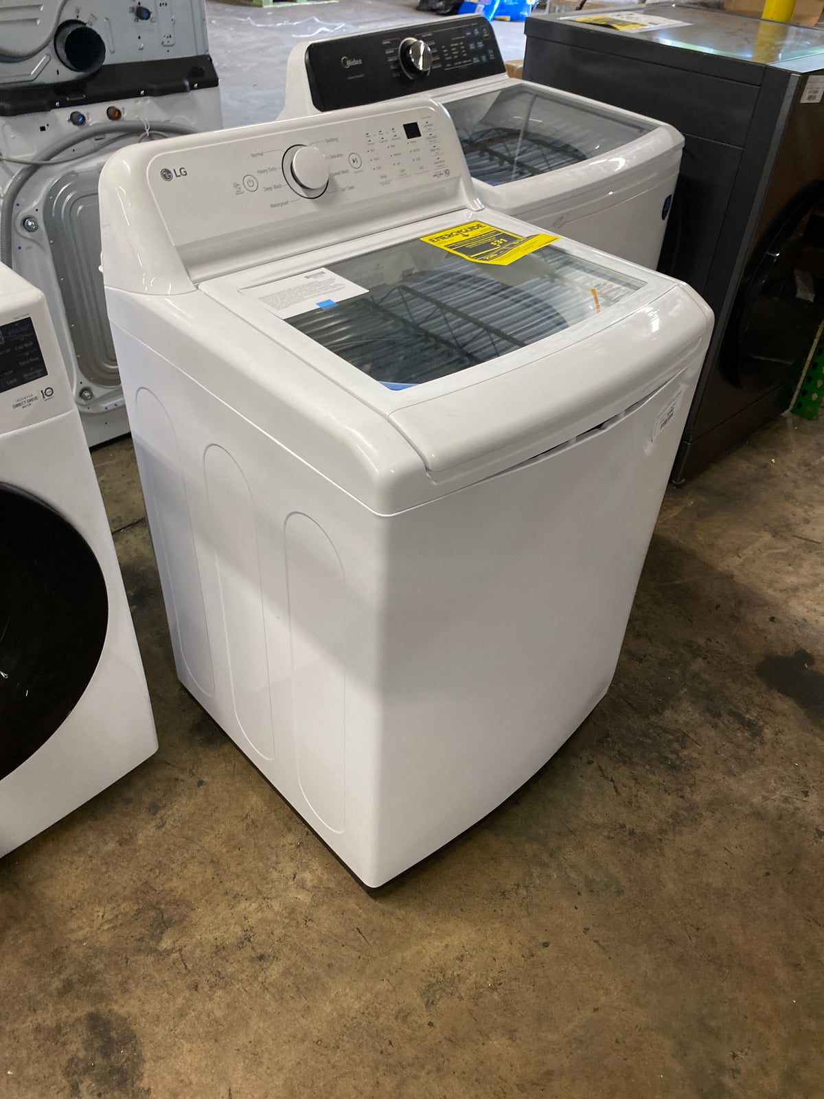 LG 4.5 cu. ft. Rear Control Top Load Washer
