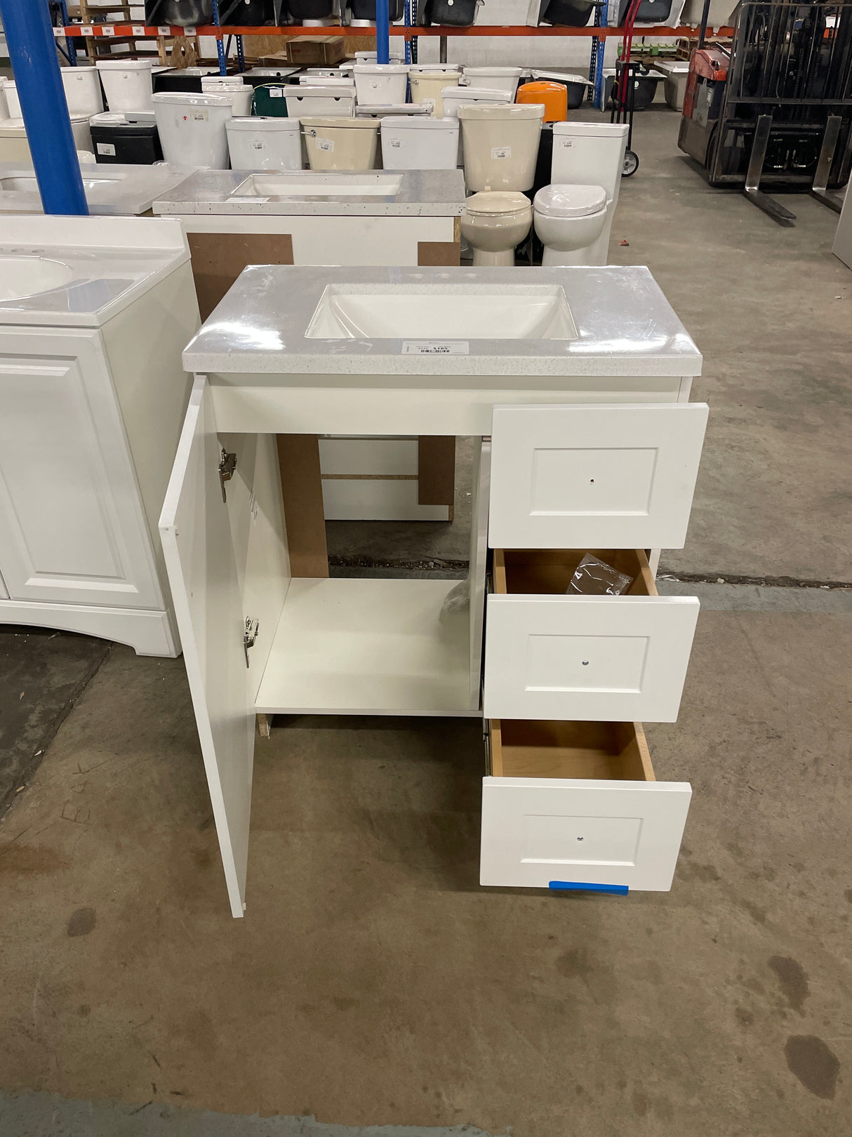 Bannister 31 in. W x 19 in. D x 35 in. H Single Sink Freestanding Bath Vanity in White with White Cultured Marble Top