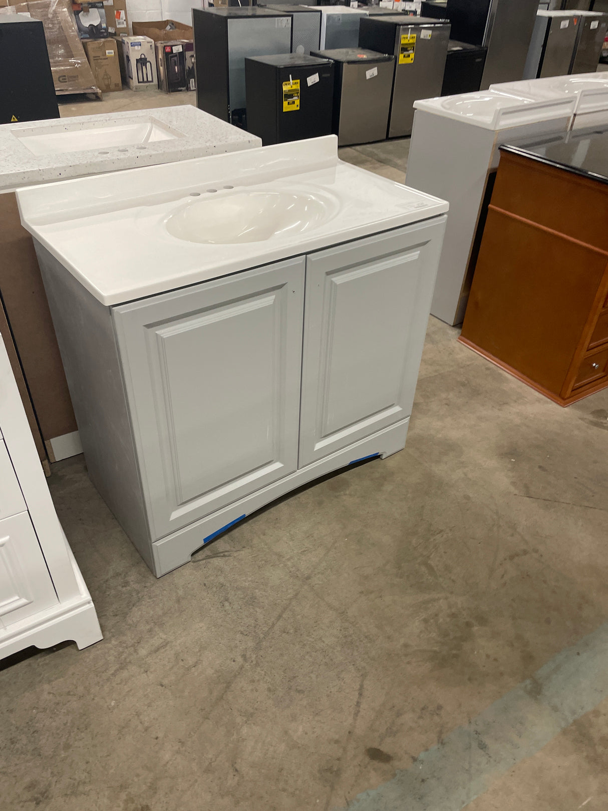 37 in. Single Sink Pearl Gray Bath Vanity with White Cultured Marble Top (Assembled)
