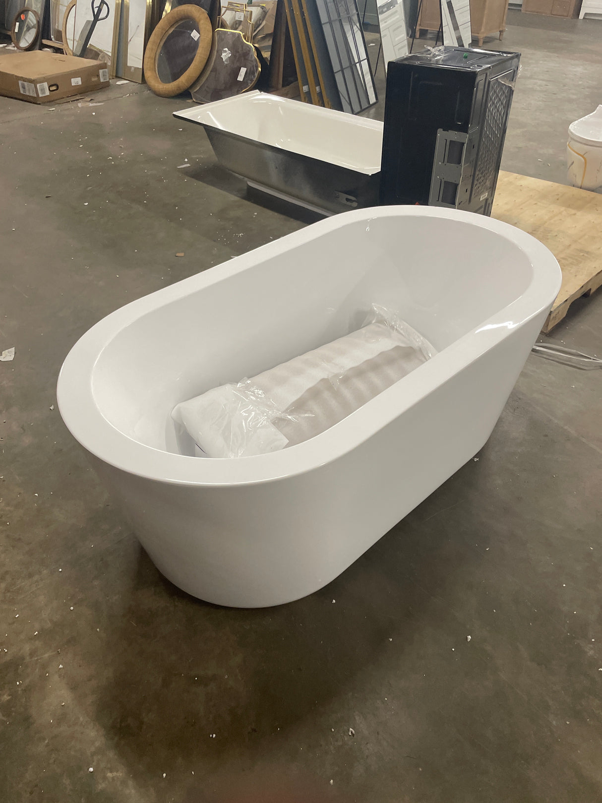 59 in. x 34 in. Acrylic Freestanding Soaking Bathtub in Glossy White with Brushed Gold Drain, Bamboo Tray