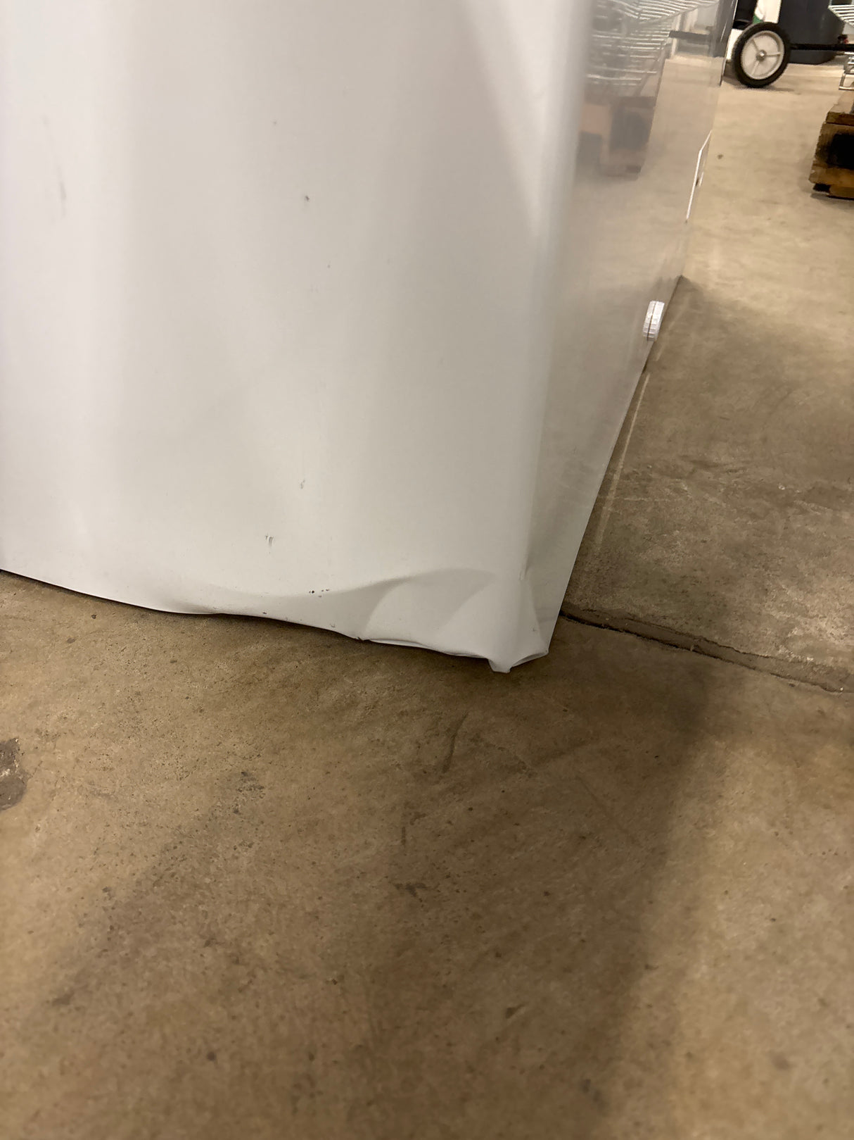 7.0 cu. ft. Manual Defrost Chest Freezer with LED Light in White Garage Ready