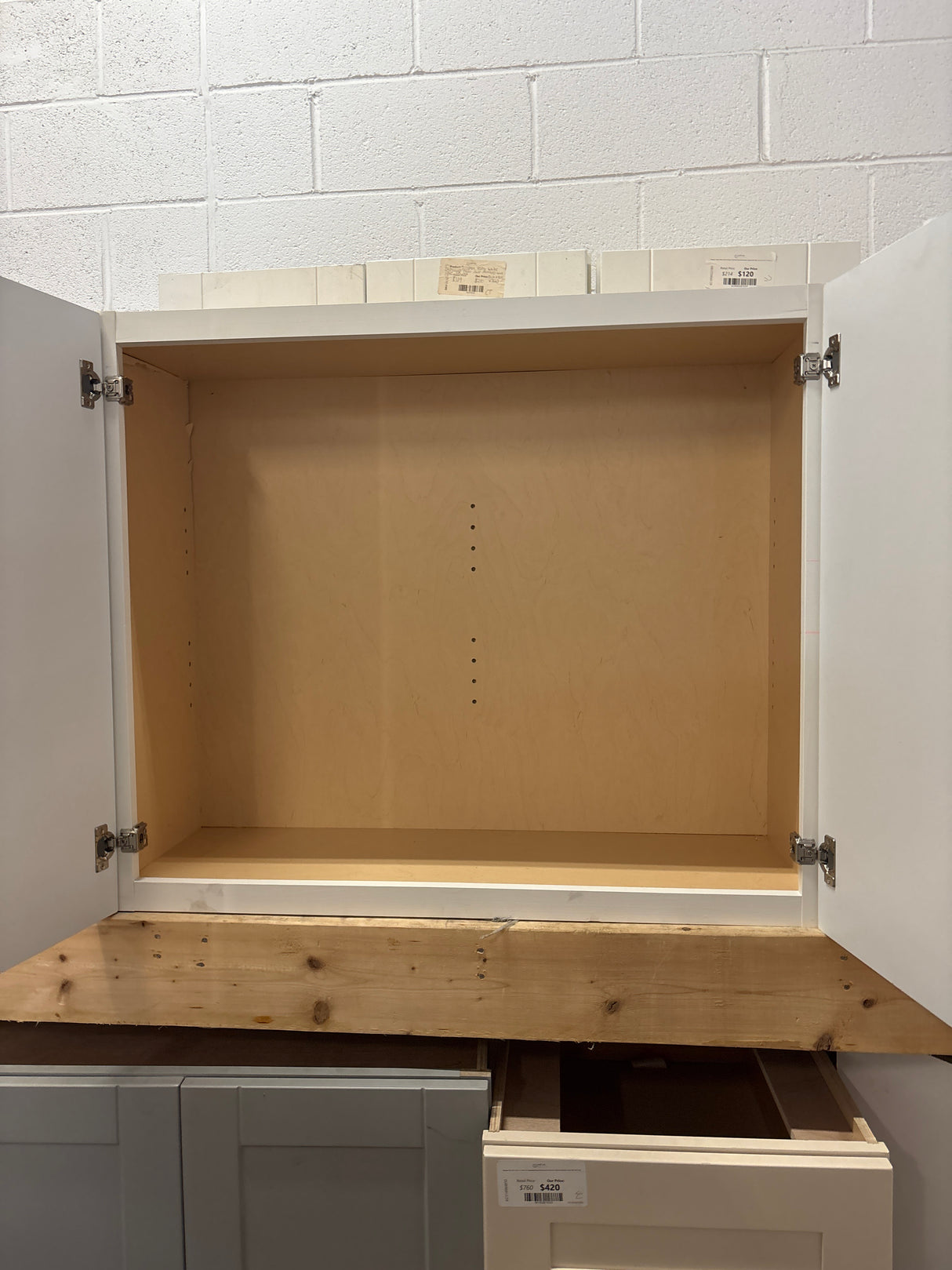 Arlington Vesper White Plywood Shaker Stock Assembled Wall Kitchen Cabinet Soft Close 36 in. W x 12 in. D x 30 in. H