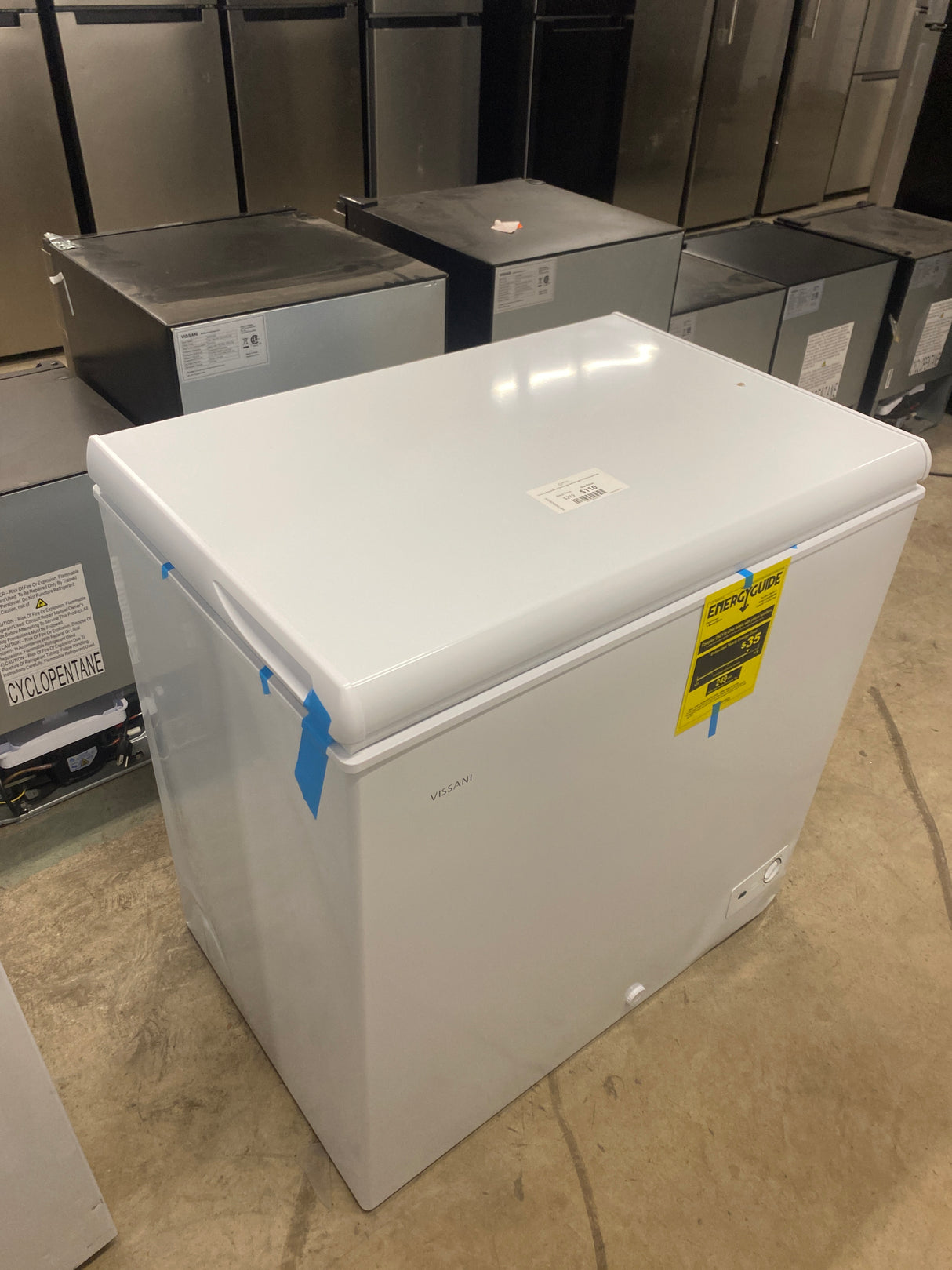 7.0 cu. ft. Manual Defrost Chest Freezer with LED Light in White Garage Ready