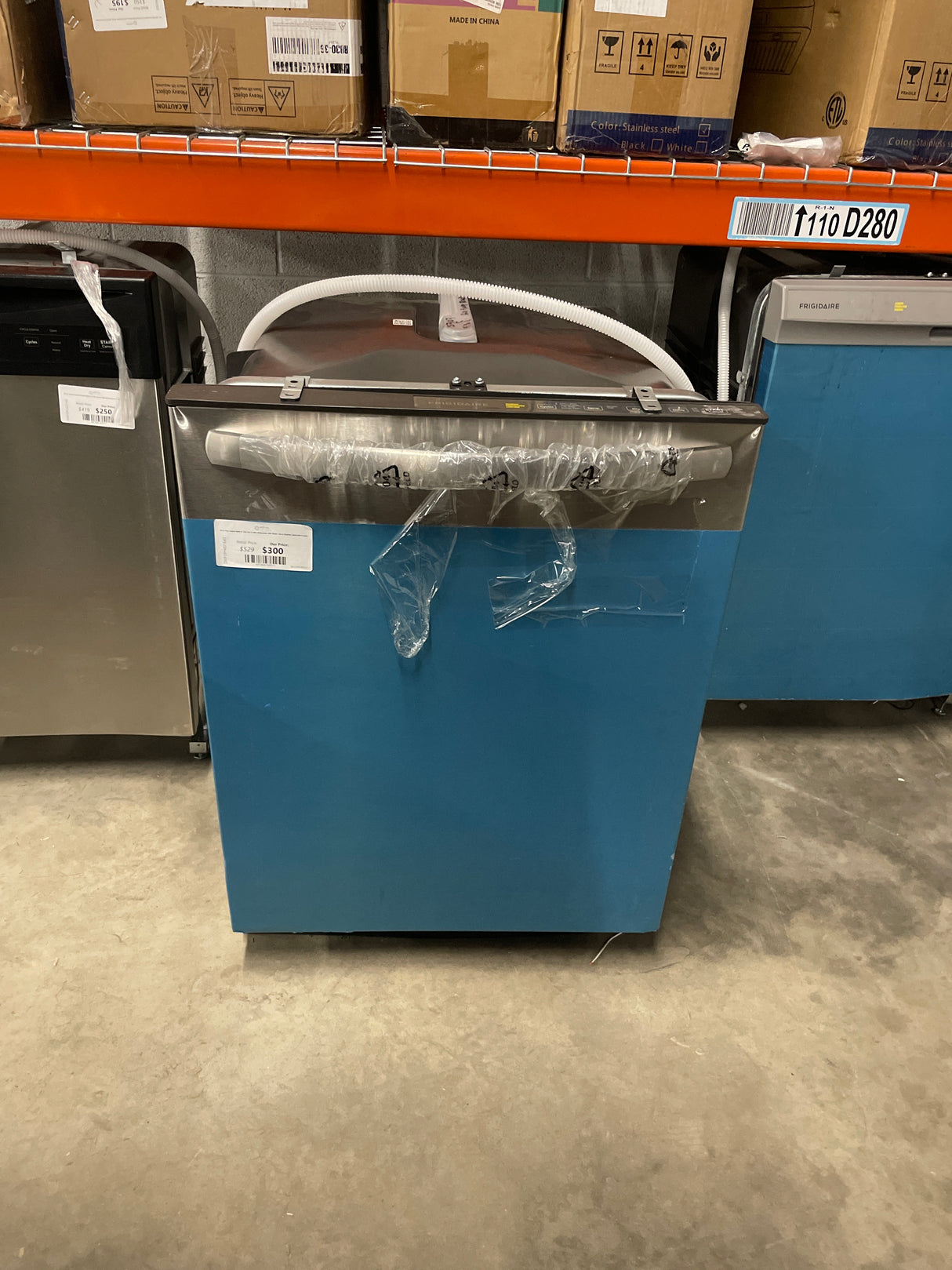 24 in Top Control Built in-Tall Tub 52 dBA Dishwasher with Plastic Tub in Stainless Steel with 4-cycles