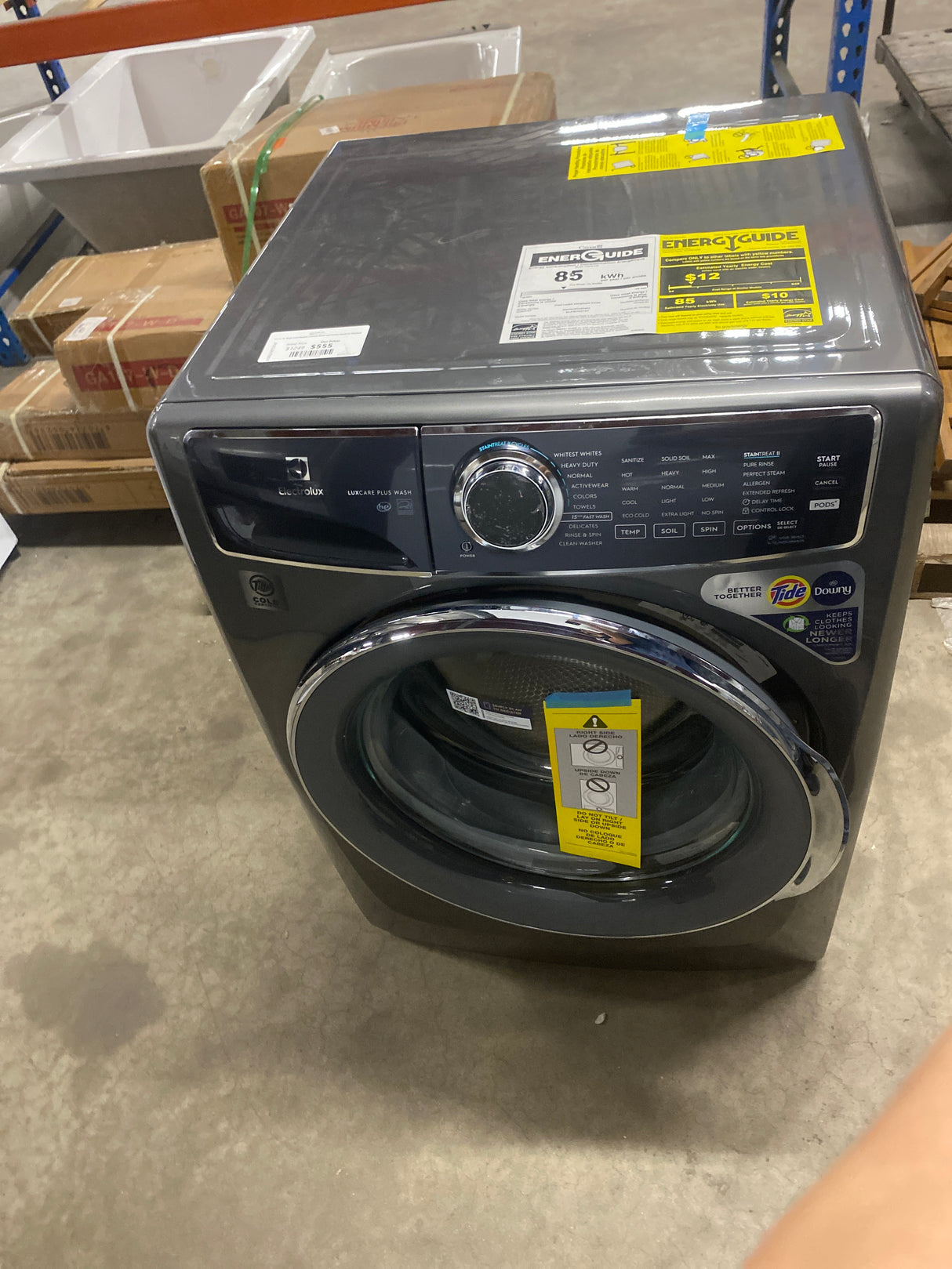4.5 cu. ft. Front Load Washer LuxCare Wash and Perfect Steam in Titanium