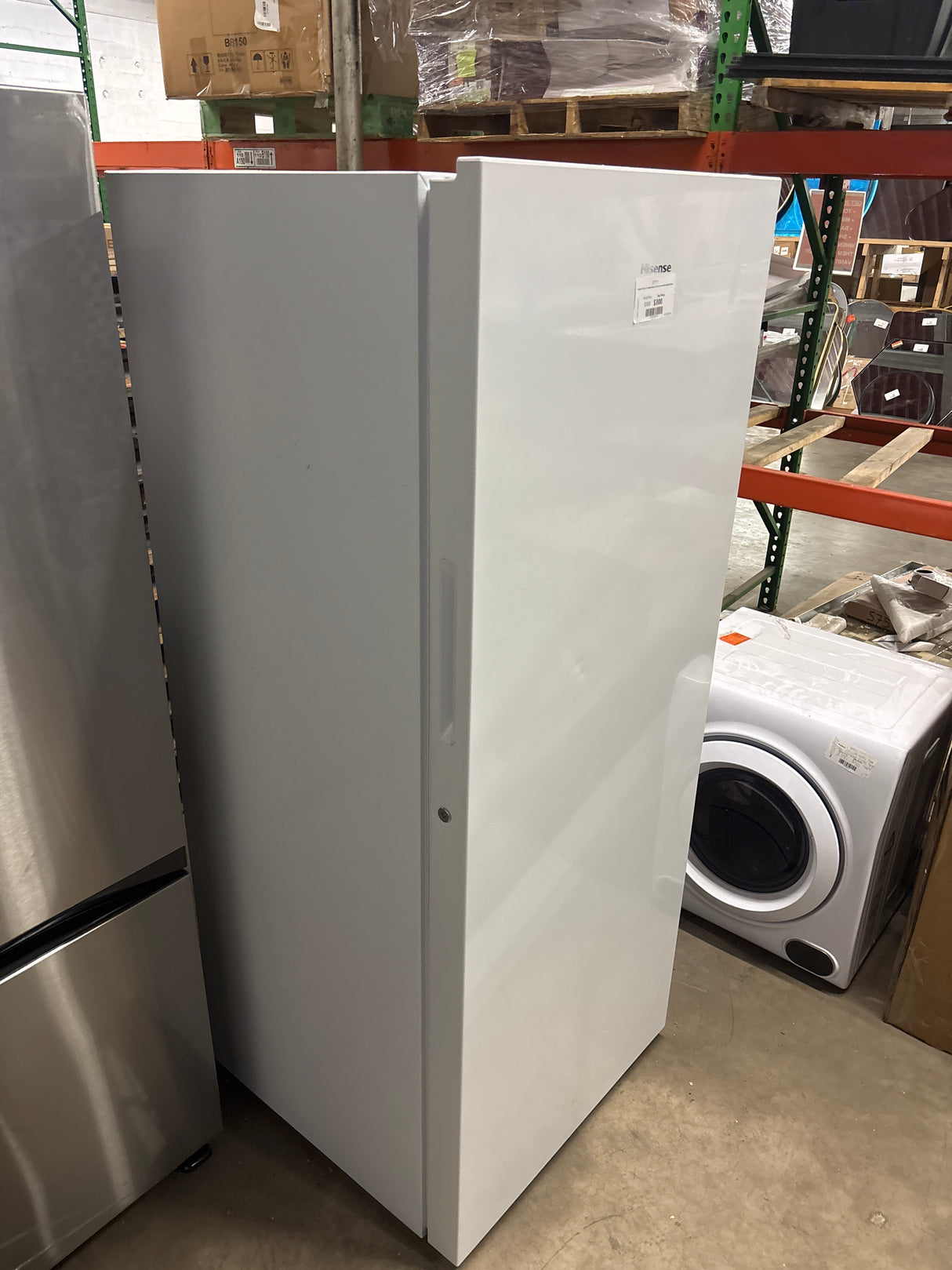 Hisense 13.6 cu. ft. Garage Ready Frost Free Convertible Upright Freezer