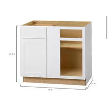 Load image into Gallery viewer, Avondale Shaker Alpine White Ready to Assemble Plywood 36 in Blind Corner Base Cabinet (36 in x 24 in D x 34.5 in H)
