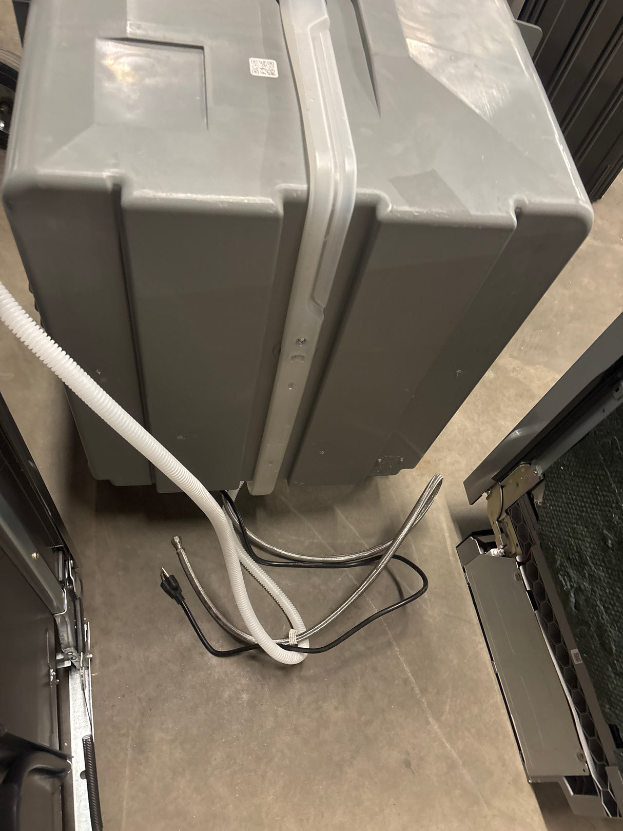 24 in. Front Control Smart Built-In Tall Tub 62 dBA Dishwasher in Stainless Steel