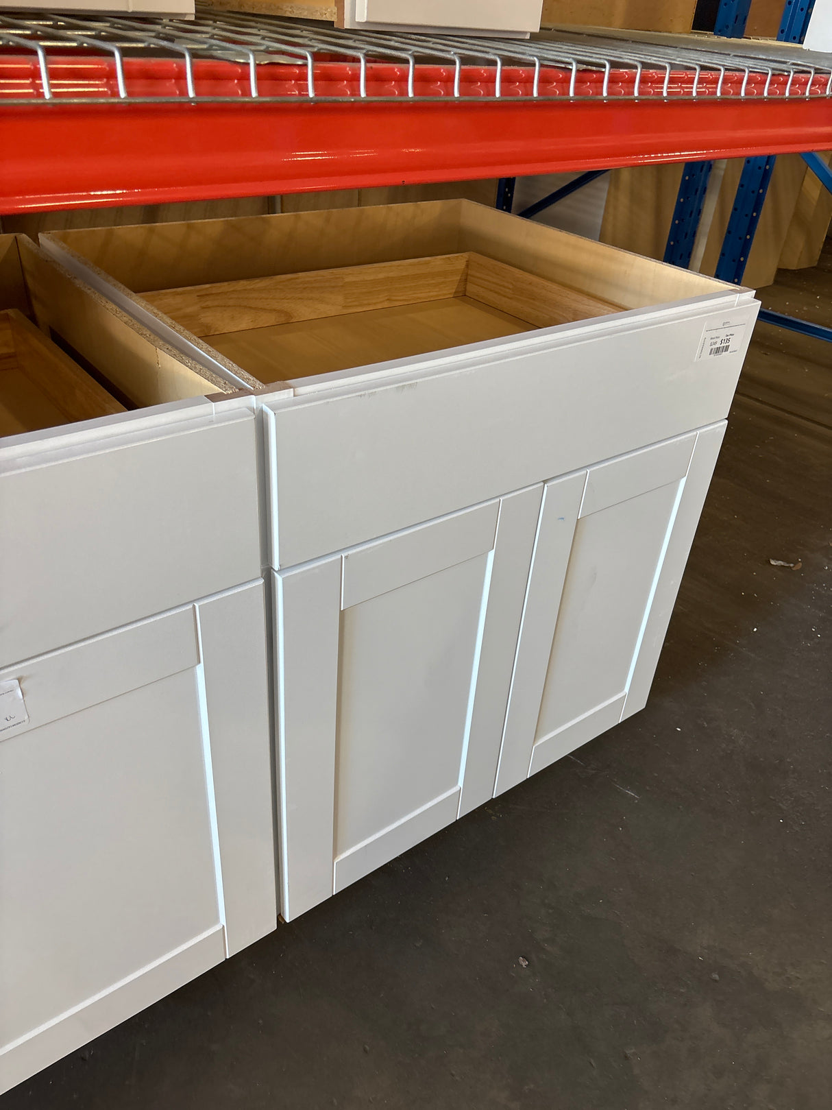 Shaker Satin White Stock Assembled Base Kitchen Cabinet with Ball-Bearing Drawer Glides (30 in. x 34.5 in. x 24 in.)