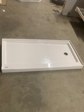 Load image into Gallery viewer, Classic 500 60 in. L x 30 in. W Alcove Shower Pan Base with Right Drain in High Gloss White
