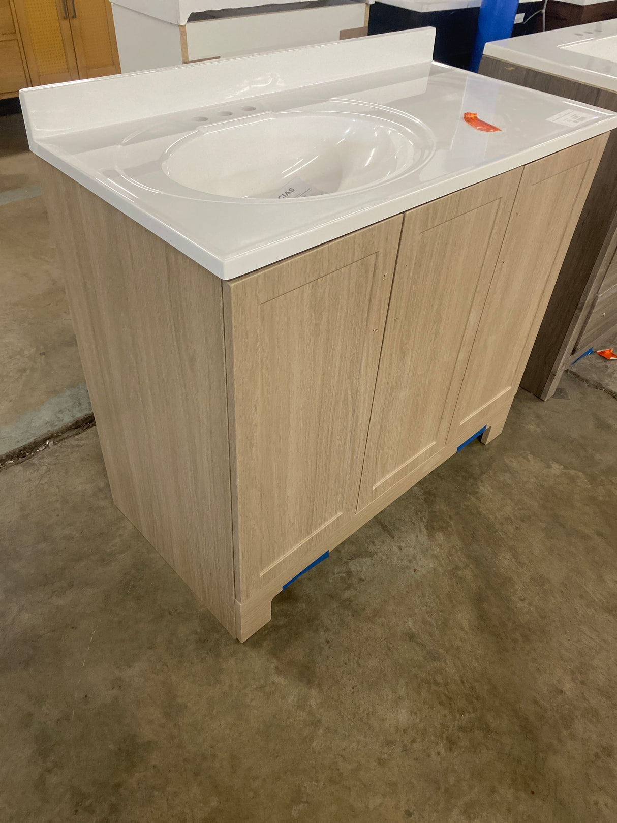 Oakley 37 in. Single Sink Beige Oak Bath Vanity with White Cultured Marble Top (Assembled)