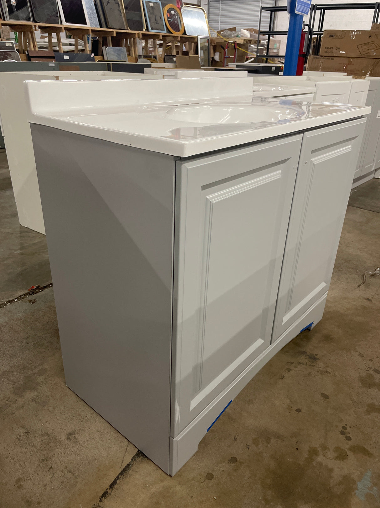 37 in. Single Sink Pearl Gray Bath Vanity with White Cultured Marble Top (Assembled)
