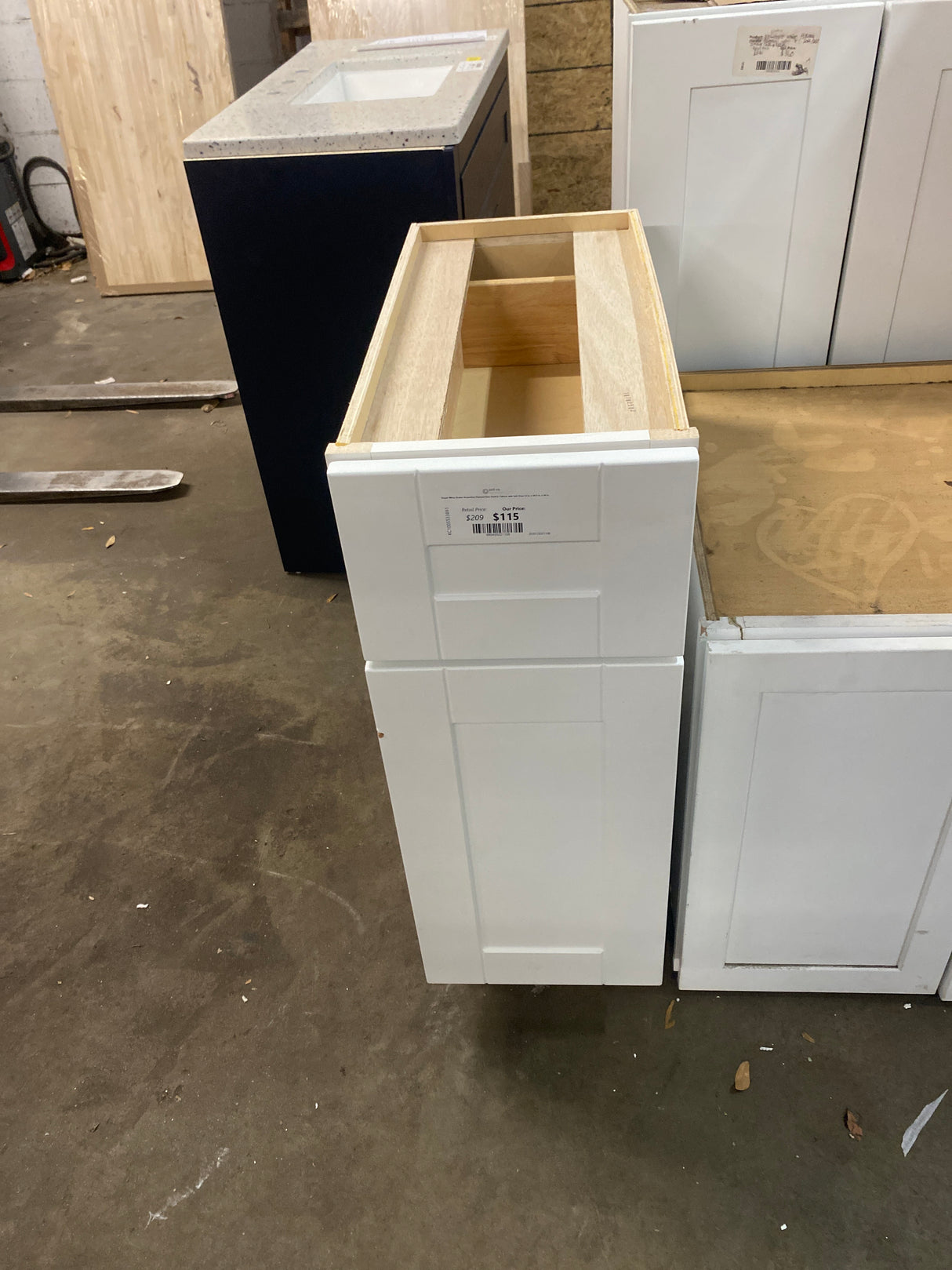 Vesper White Shaker Assembled Plywood Base Kitchen Cabinet with Soft Close 12 in. x 34.5 in. x 24 in.