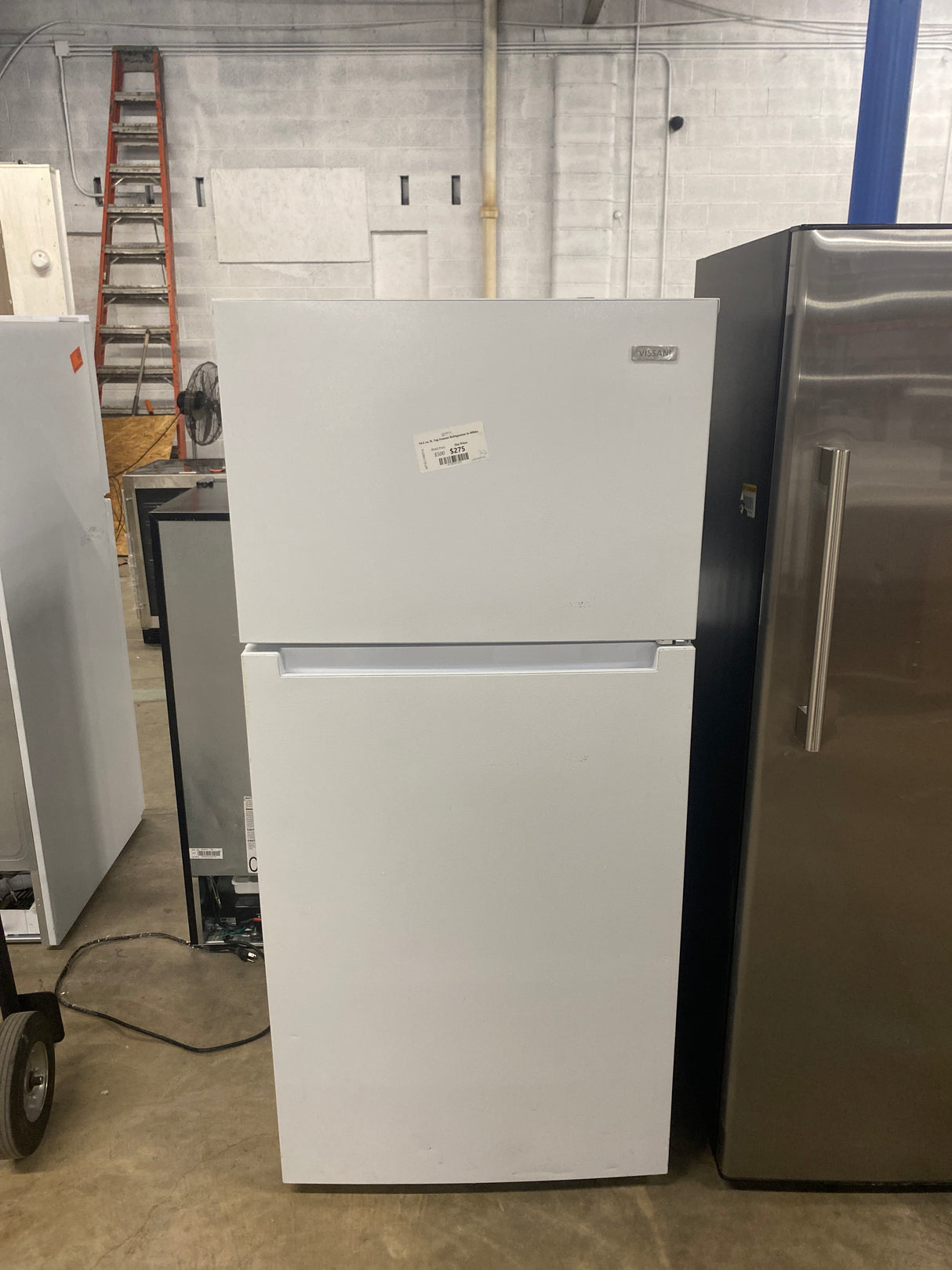 14.2 cu. ft. Top Freezer Refrigerator in White