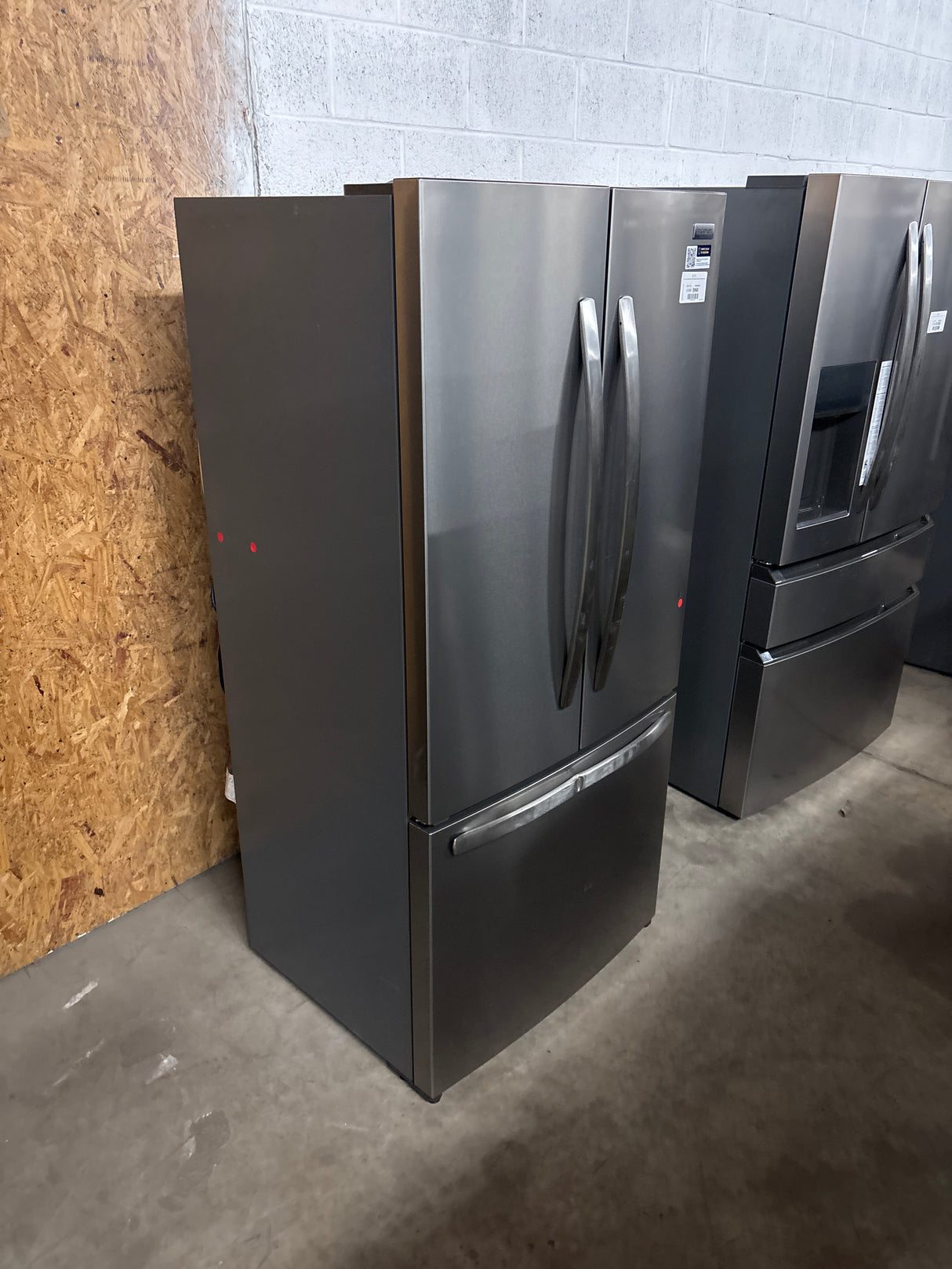 31.5 in. 18 cu. ft. Counter Depth French Door Refrigerator in Fingerprint-Resistant Stainless Look