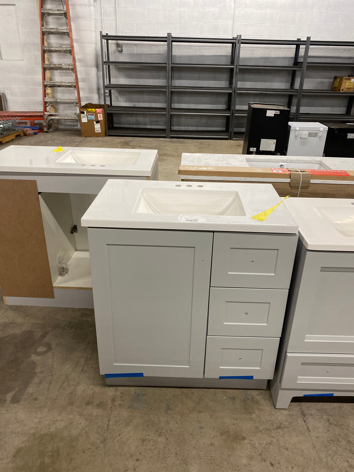 Bannister 31 in. W x 19 in. D x 35 in. H Single Sink Bath Vanity in Pearl Gray with White Cultured Marble Top
