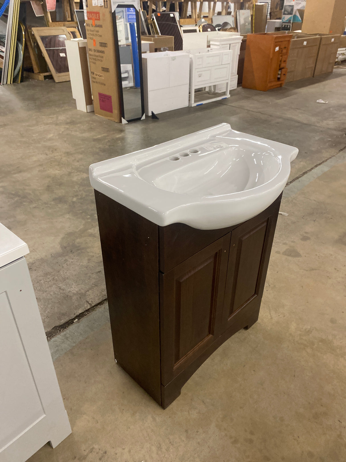 Chelsea 26 in. W x 18 in. D x 36 in. H Single Sink Floating Bath Vanity in Cognac with White Porcelain Top