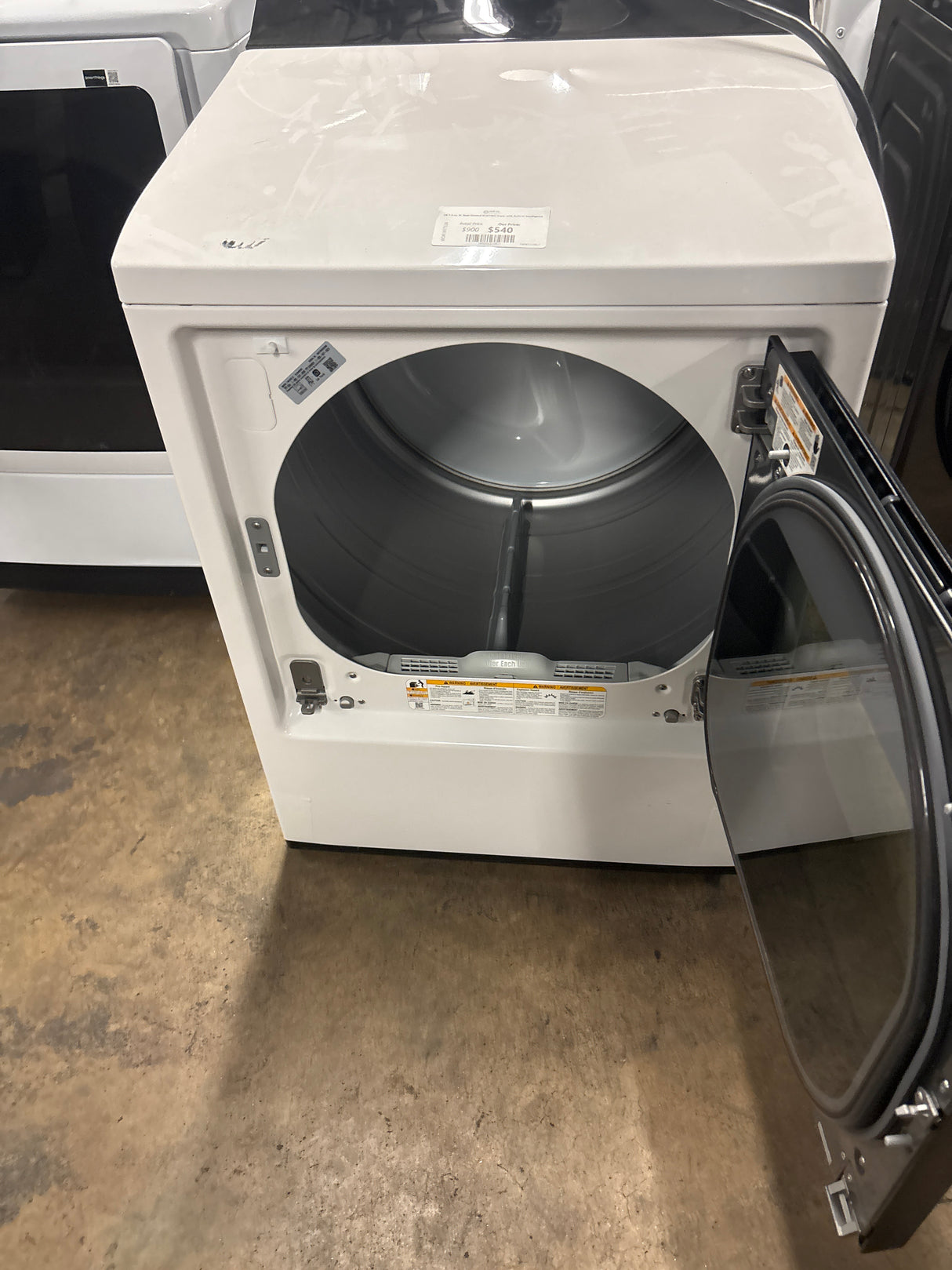LG 7.3 cu. ft. Rear Control ELECTRIC Dryer with Built-In Intelligence