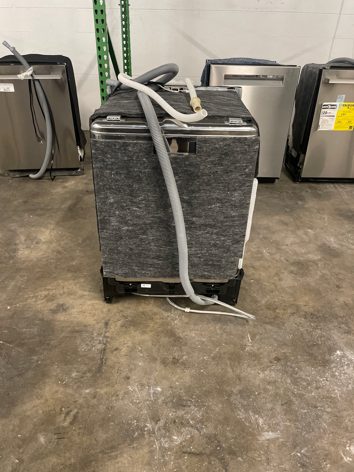 LG Front Control Dishwasher with NeveRust Stainless Steel Tub and Dynamic Dry