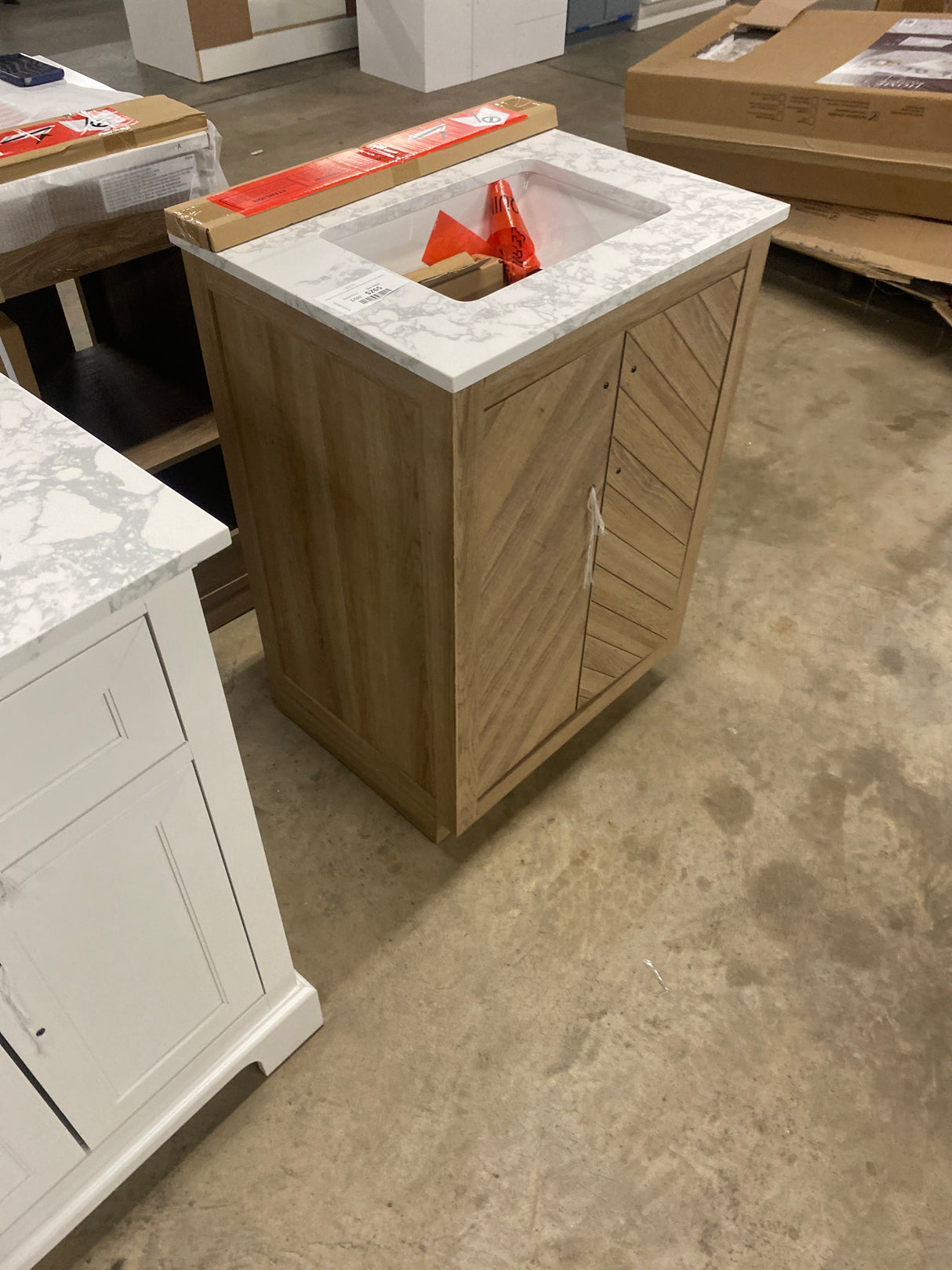 Huckleberry 24 in. W x 19 in. D x 34 in. H Single Sink Bath Vanity in Weathered Tan with White Engineered Marble Top