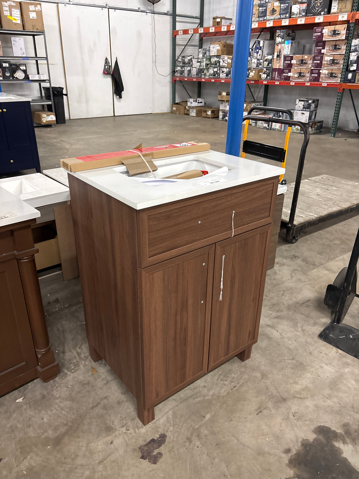 Bilston 24 in. Single Sink Freestanding Spiced Walnut Bath Vanity with White Engineered Stone Top