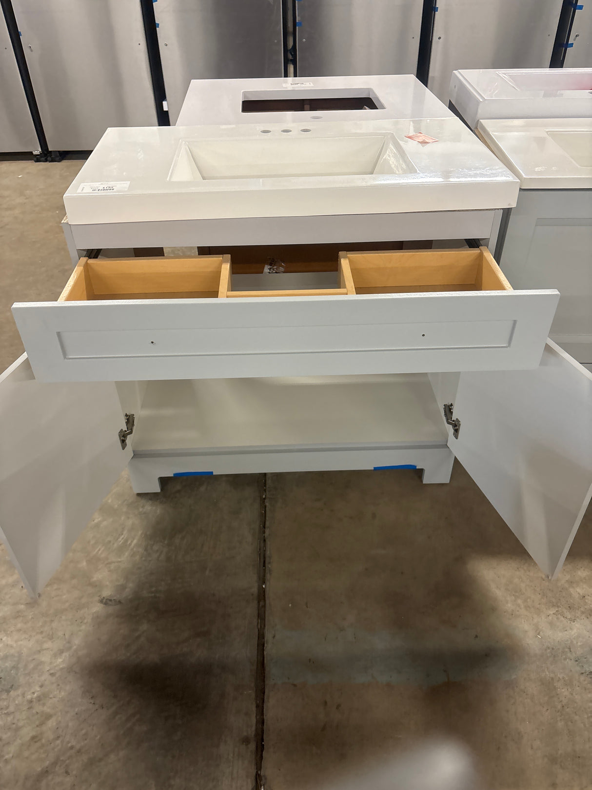 Everdean 37 in. W x 19 in. D x 34 in. H Single Sink Bath Vanity in Pearl Gray with White Cultured Marble Top