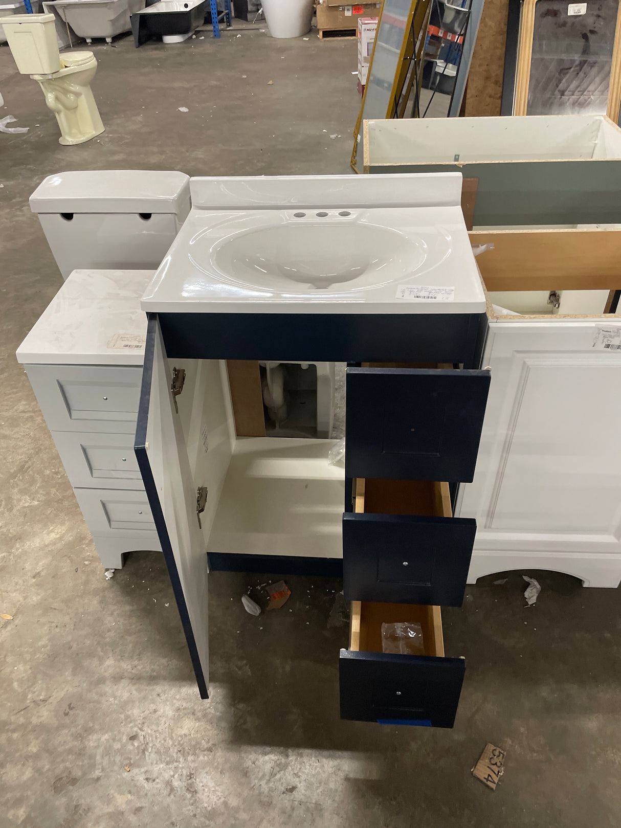 Bannister 25 in. W x 19 in. D x 35 in. H Single Sink Bath Vanity in Deep Blue with Top