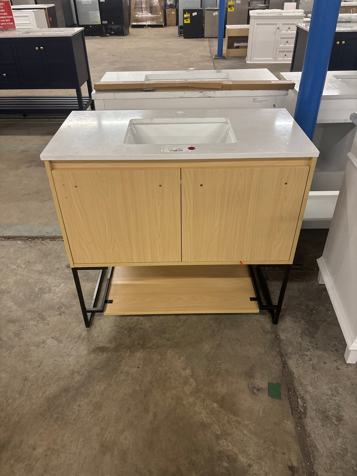 Madison Avenue Vanity 2Dr 36x18x33.5 VW top in Maple