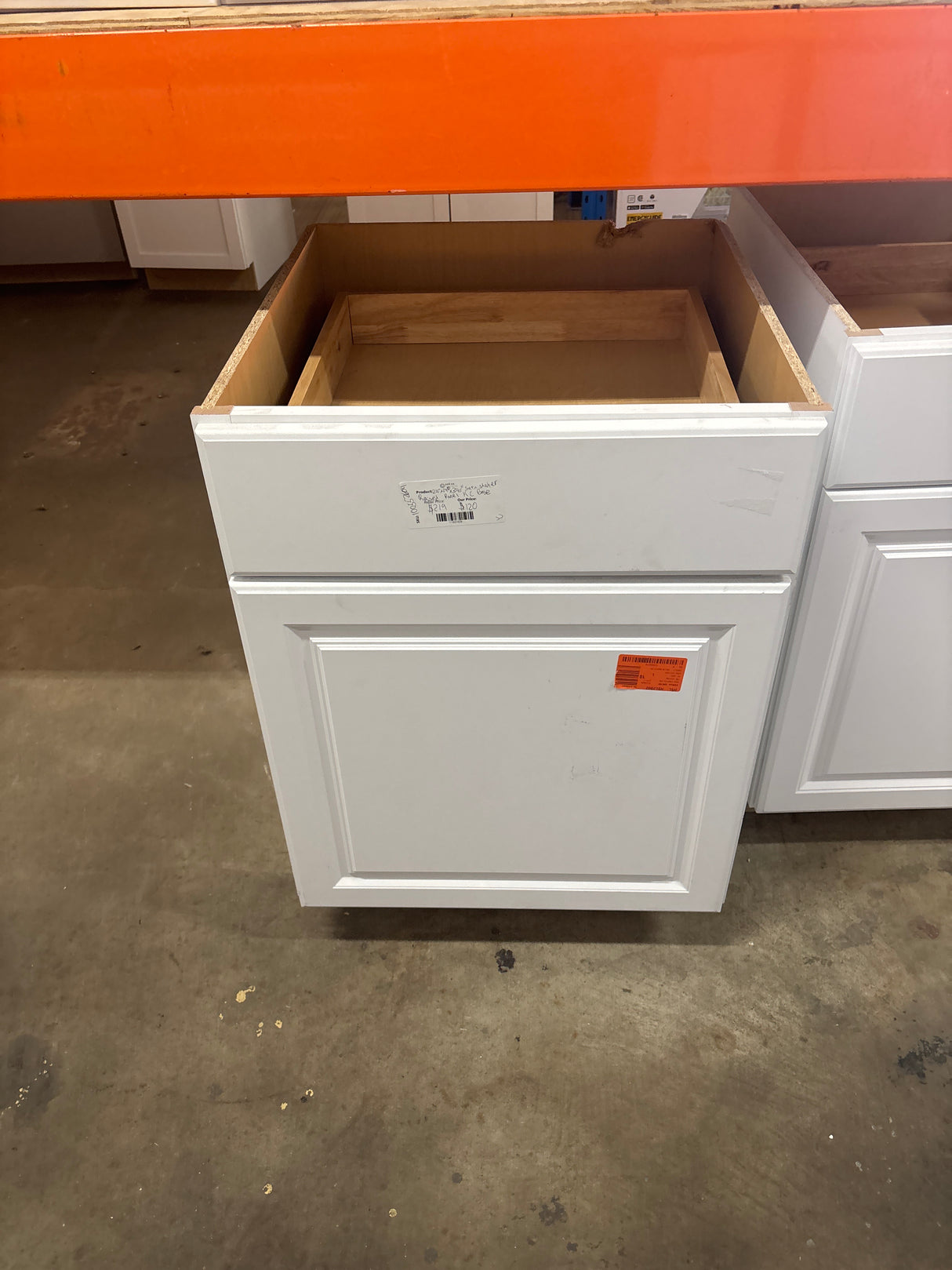 Hampton 24 in. W x 24 in. D x 34.5 in. H Assembled Base Kitchen Cabinet in Satin White with Drawer Glides