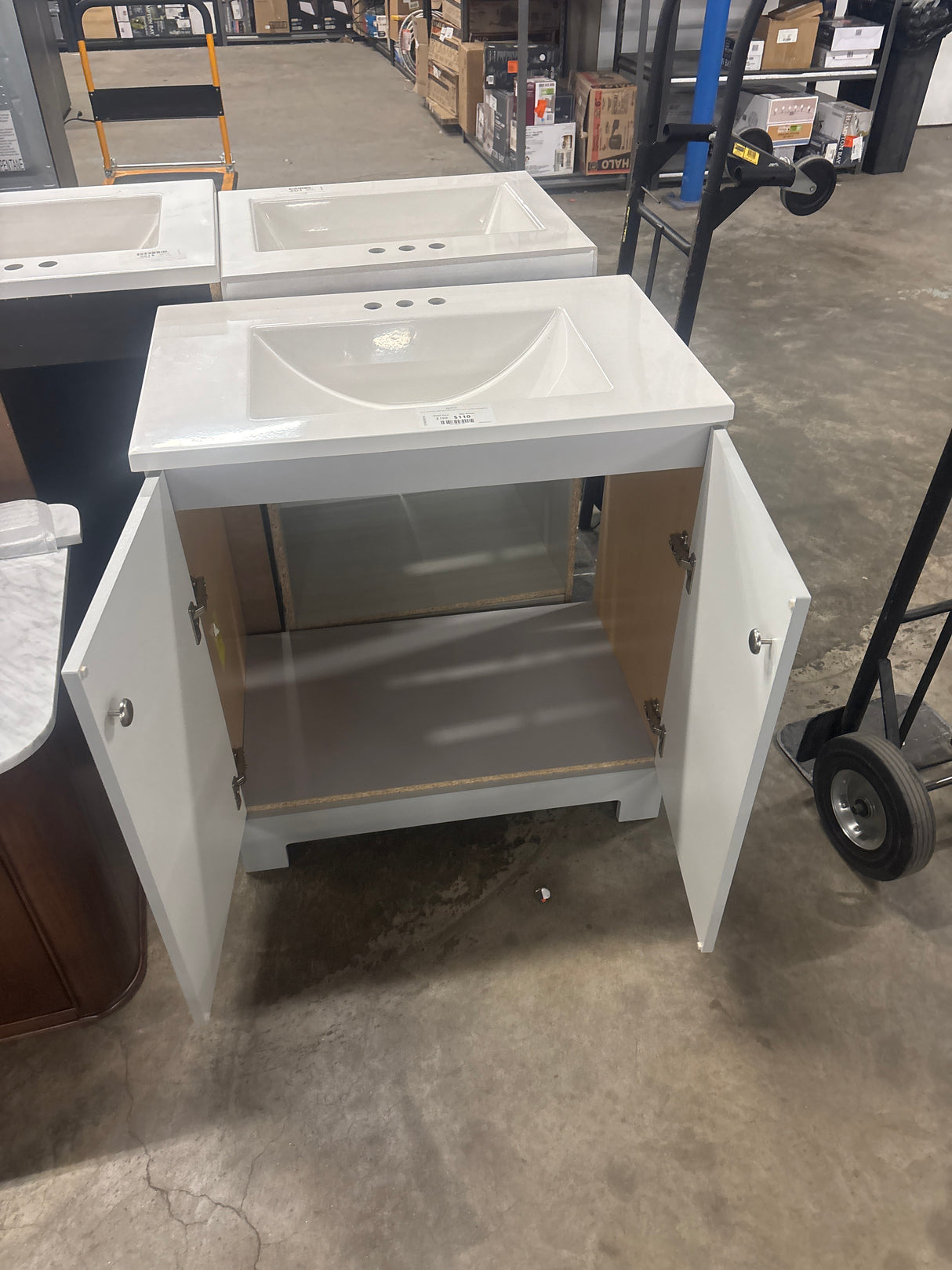 30 in. W x 19 in. D x 33 in. H Single Sink Freestanding Bath Vanity in Pearl Gray with White Cultured Marble Top