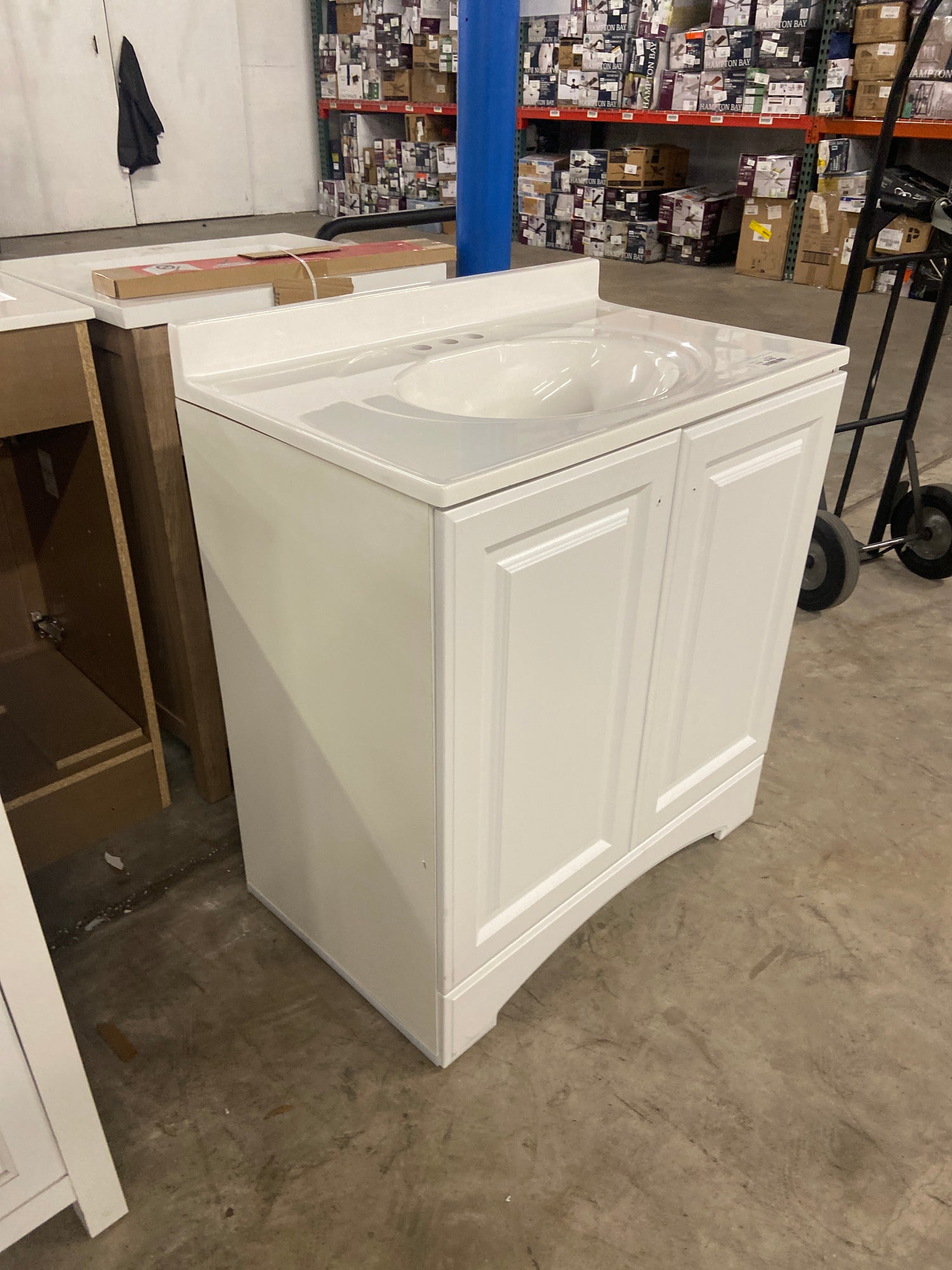 31 in. W x 19 in. D x 35 in. H Single Sink Freestanding Bath Vanity in White with White Cultured Marble Top